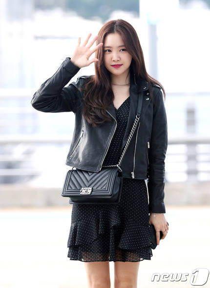 뉴욕 프로모션 가는 손나은이.jpg | 인스티즈