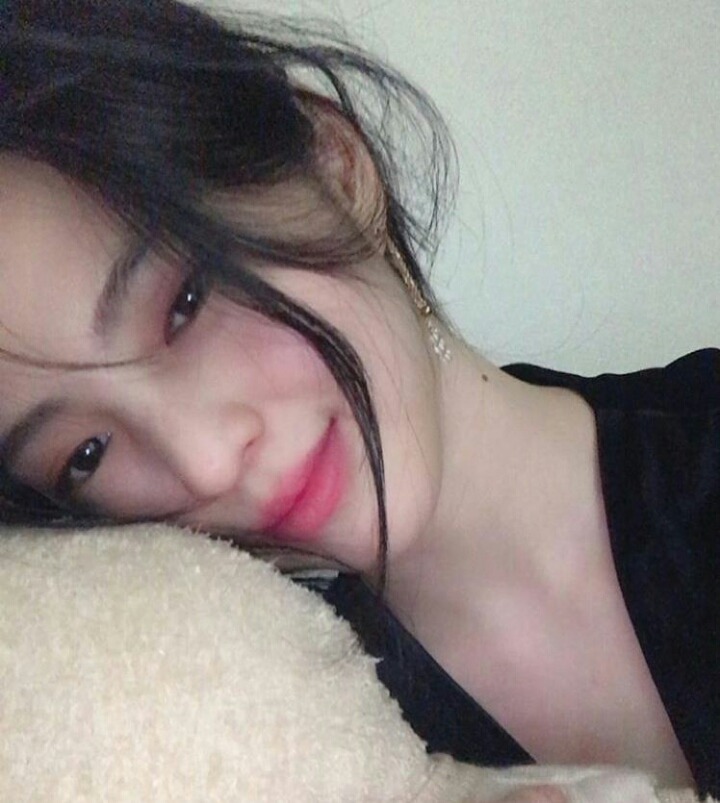 연기자 데뷔해서 실물 털린 인스타 여신.gif | 인스티즈