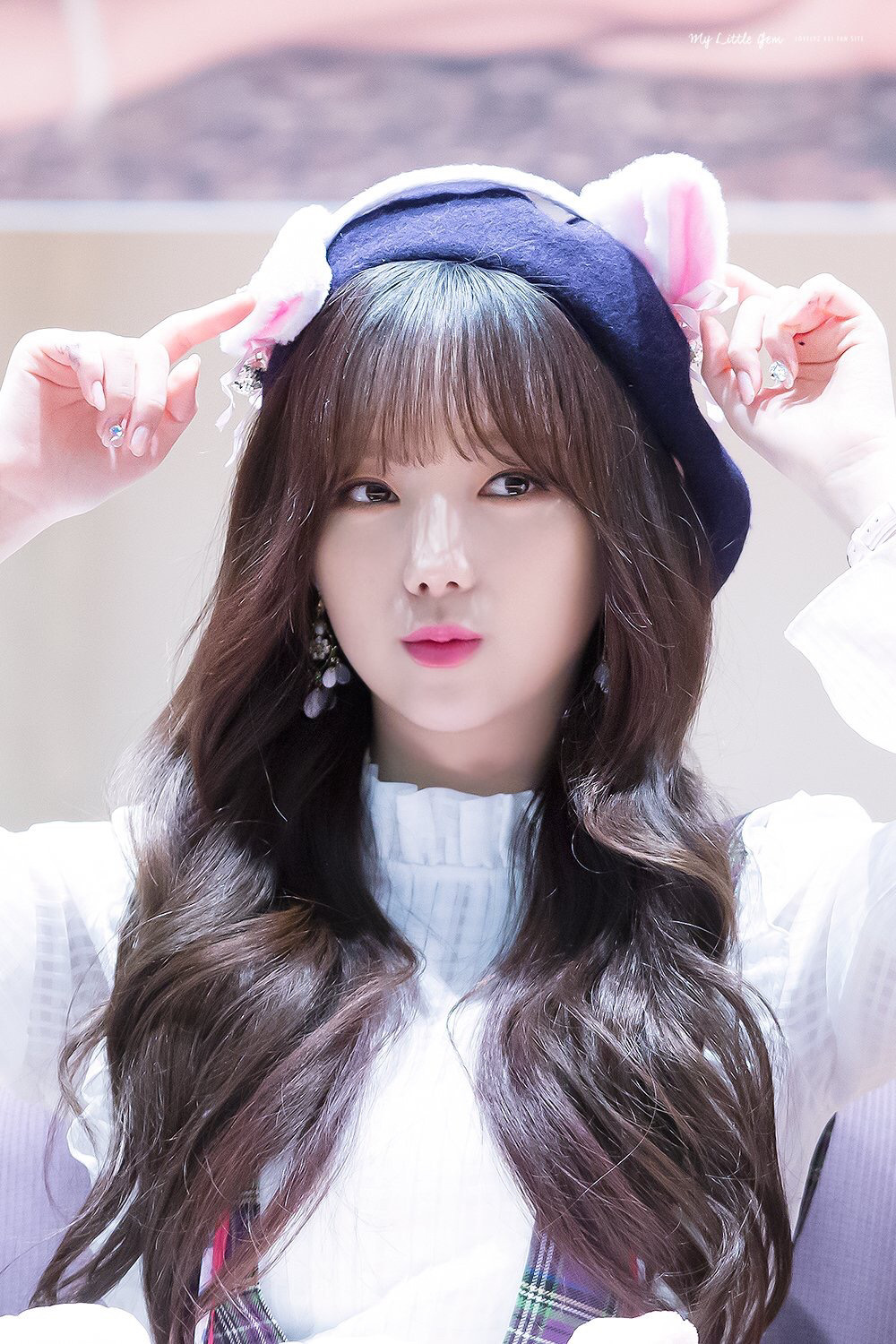 [러블리즈] 졸업하기 위해서는 보고서를 써야해서 케이 | 인스티즈