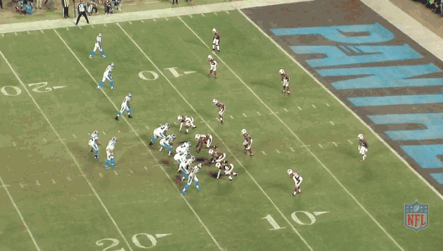 NFL의 슈퍼맨으로 불리는 선수.gif | 인스티즈