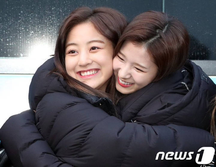 돈다돌아 트와이스 회전문.jpgif | 인스티즈