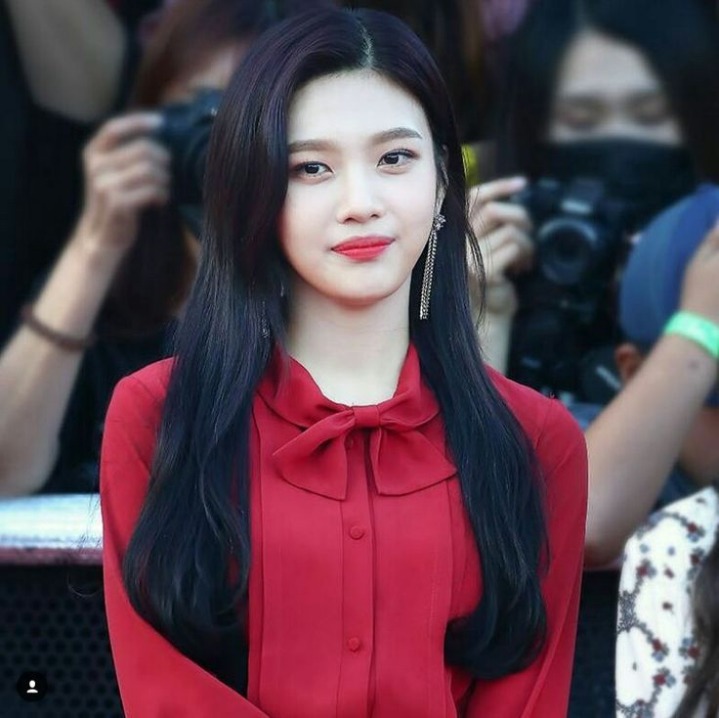 17년 레드벨벳에서 가장 미모 포텐터진 멤버.jpgif | 인스티즈