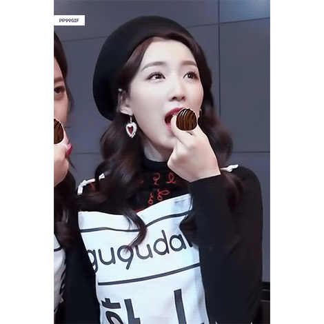 [구구단] 퇴근하고 카페나 갈거라서 하나 | 인스티즈