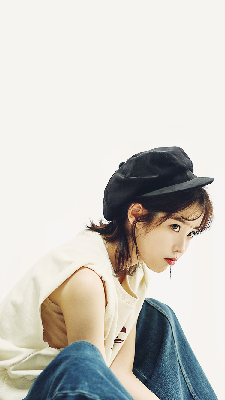 2018 아이유 달력 비하인드 폰 배경화면 & 잠금화면. png | 인스티즈