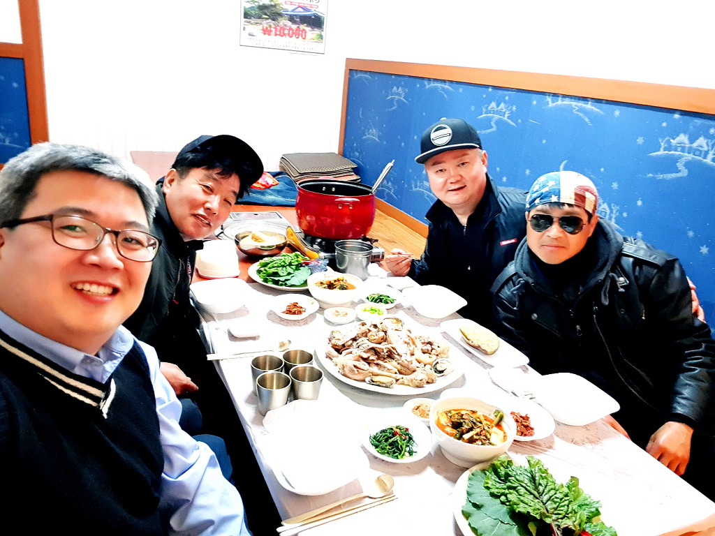 황칠백숙 이미지
