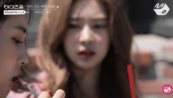 여전히 애잔한 아이즈원 김민주 ㅠㅜ | 인스티즈