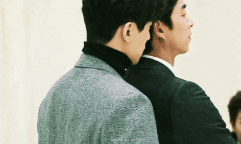 브로맨스를 보는 남자와 여자의 차이.gif | 인스티즈