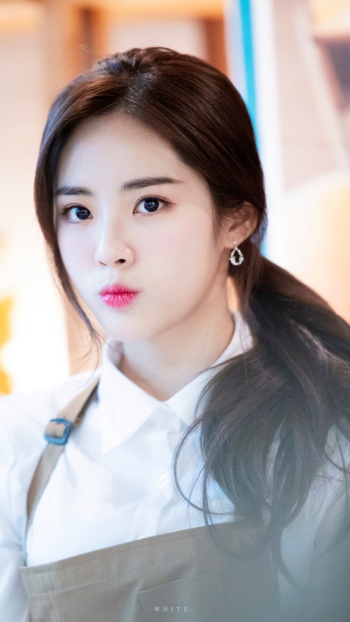 머리 묶은 박지원 | 인스티즈