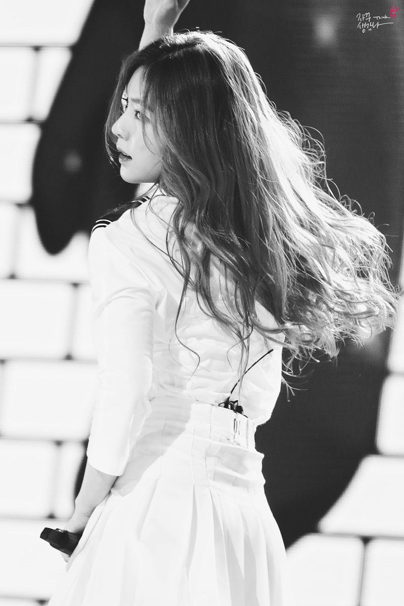 아이린의 옆태.jpg | 인스티즈