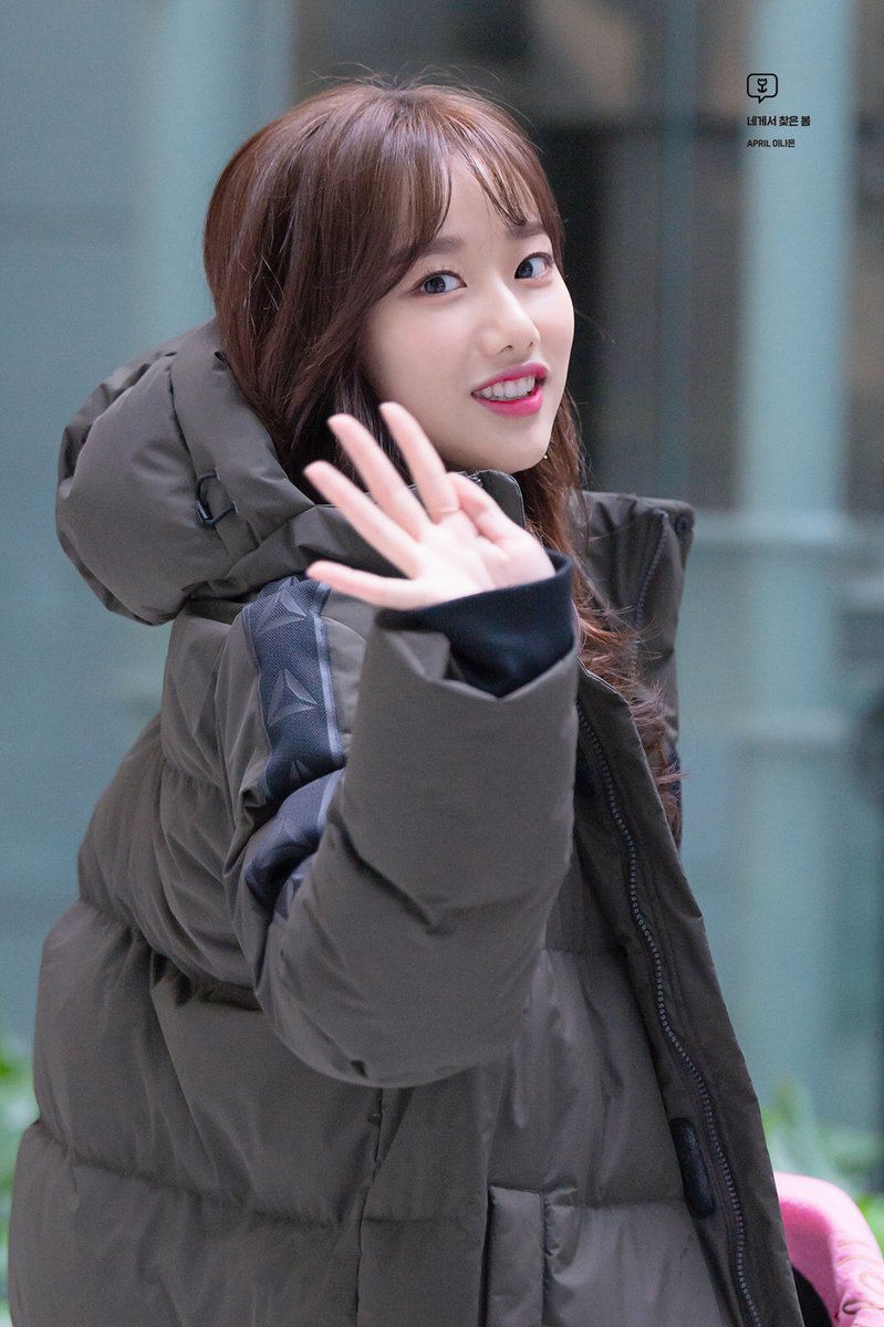 상큼하게 이쁜 에이프릴 이나은.jpgif | 인스티즈