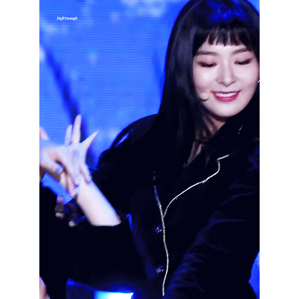 카리스마 넘치는 레드벨벳 슬기.jpgif | 인스티즈