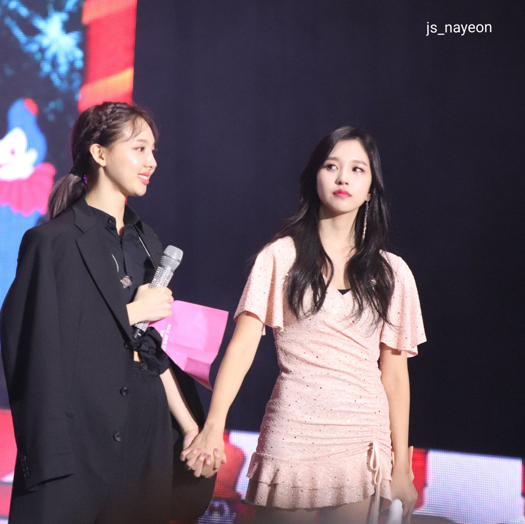 오늘 팬미팅에 모습을 비춘 트와이스 미나의 미모 ㄷㄷㄷ.jpg | 인스티즈