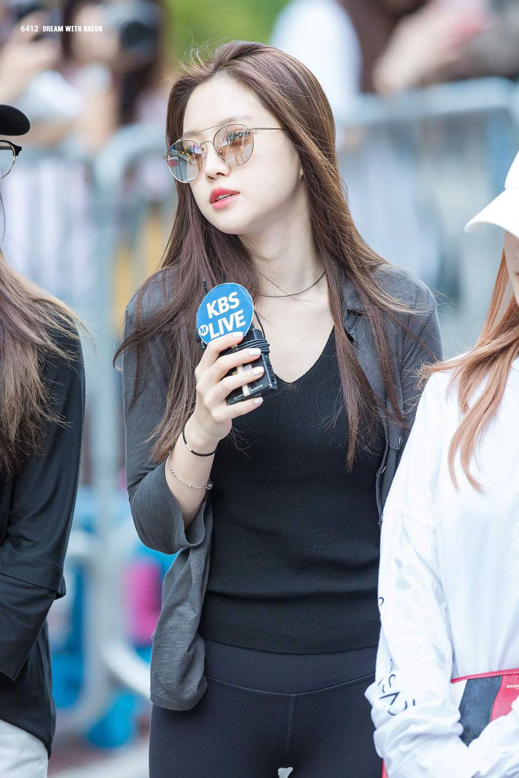 레깅스 입은 손나은.jpgif | 인스티즈