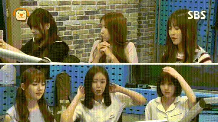 눈빛 하나로 둘을 제압해버리는 여자친구 소원 | 인스티즈